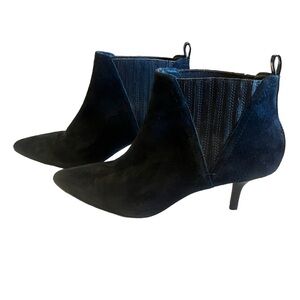 6 1/2 Ankle Boots Donald J. Pliner Black Leather,and Suede Kitty Pointed Heel